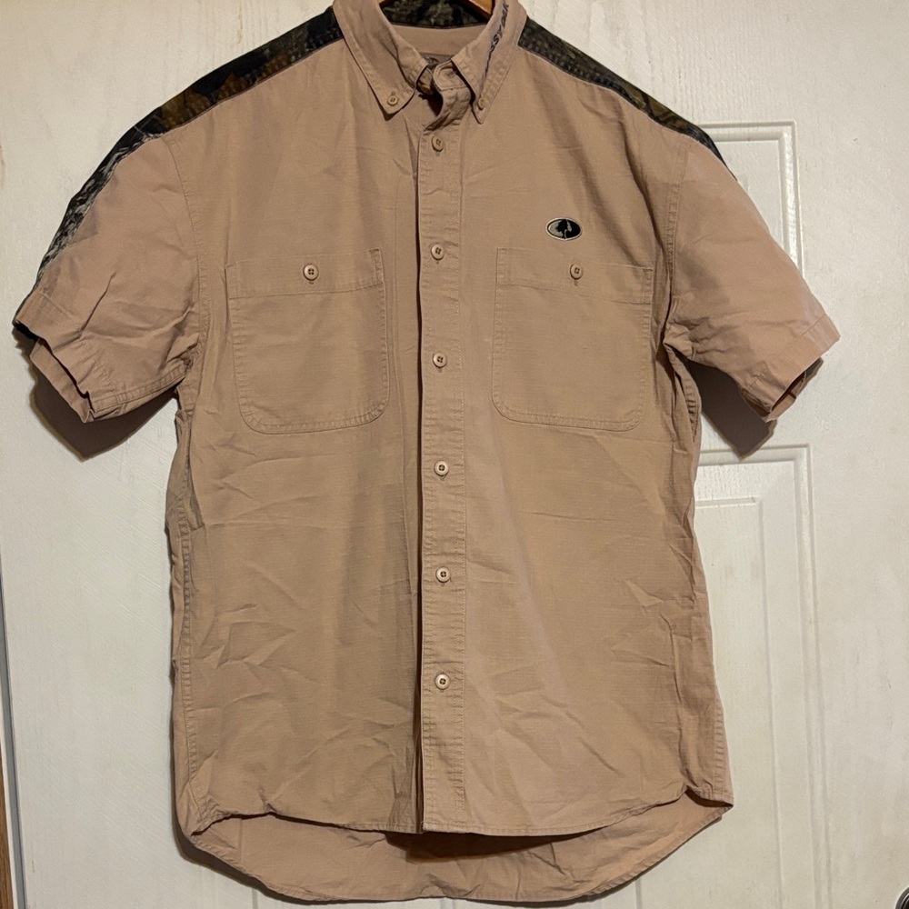 Mossy Oak Men's Casual Button Down Shirt - Tan and Black‎